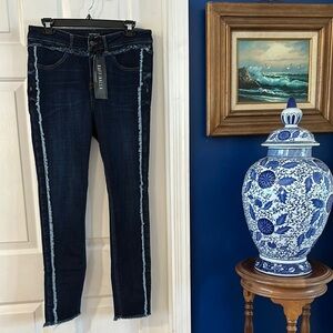 NWT Women’s Raffinalla Fringe Cotton & Spandex Skinny Leg Denim Jeans Size 10